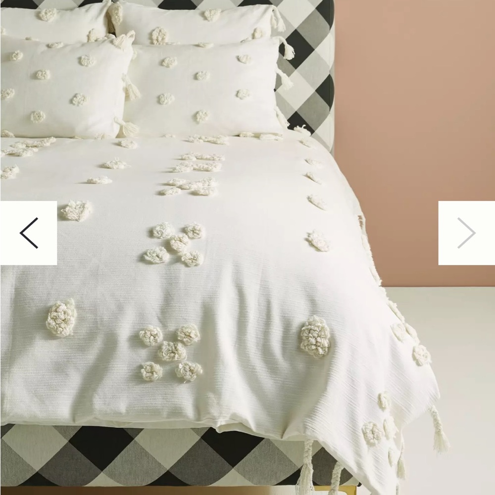 Anthropologie Cream Floral Duvet Cover - Picture 3 of 4